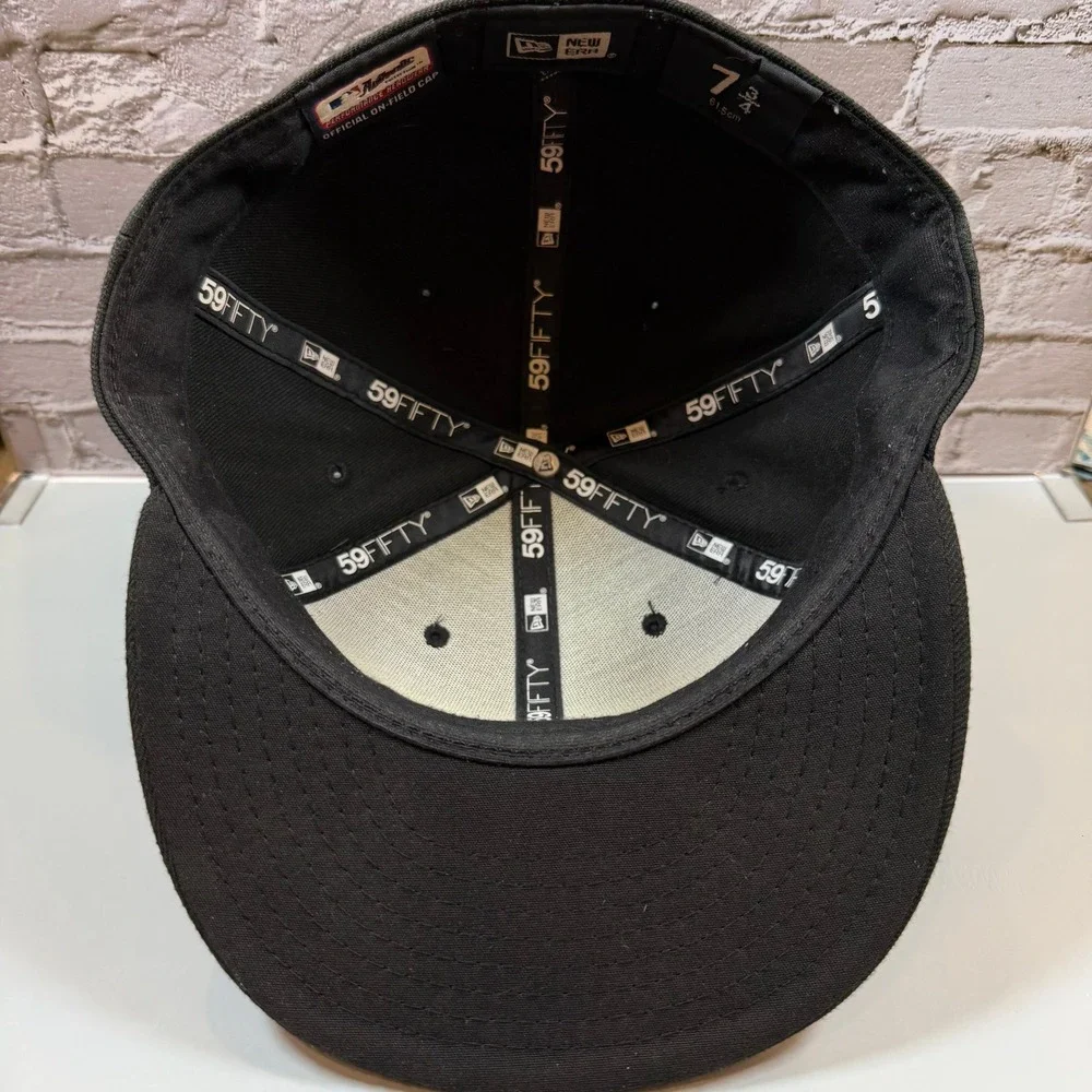 New Era 59FIFTY Miami Marlins Mens 7 3/4 Black Teal Fitted MLB Baseball Hat